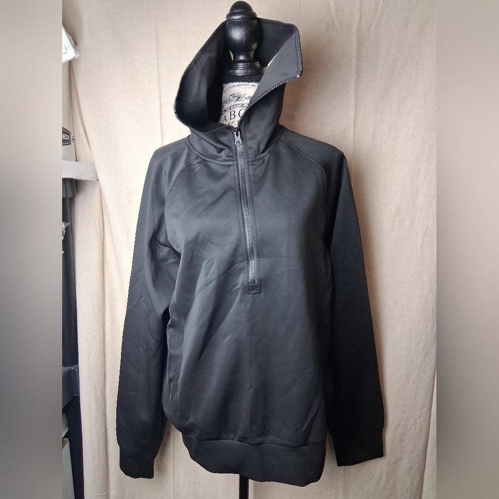 UVN Large Jacket - Picture 2 of 6